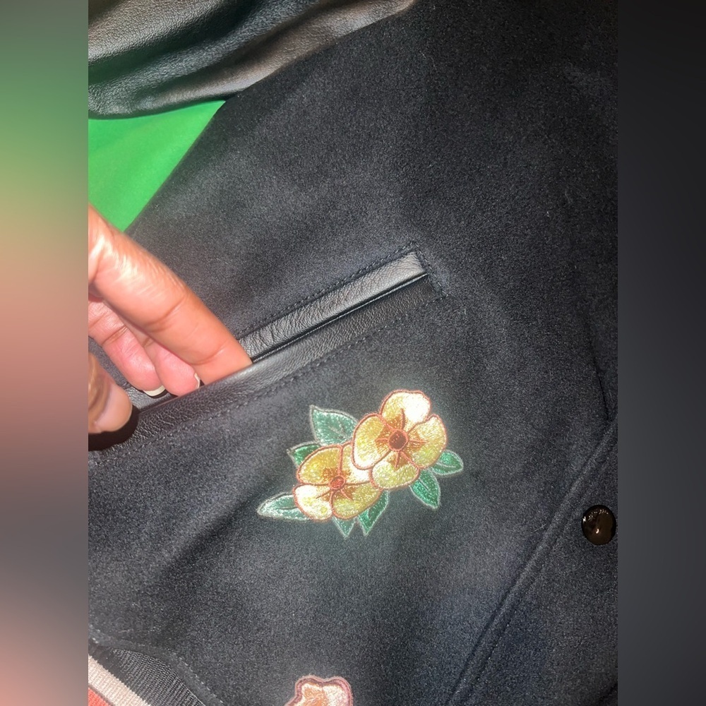 NWT Disney x Coach 10% Leather Black Varsity Jacket size 8 - Picture 9 of 17